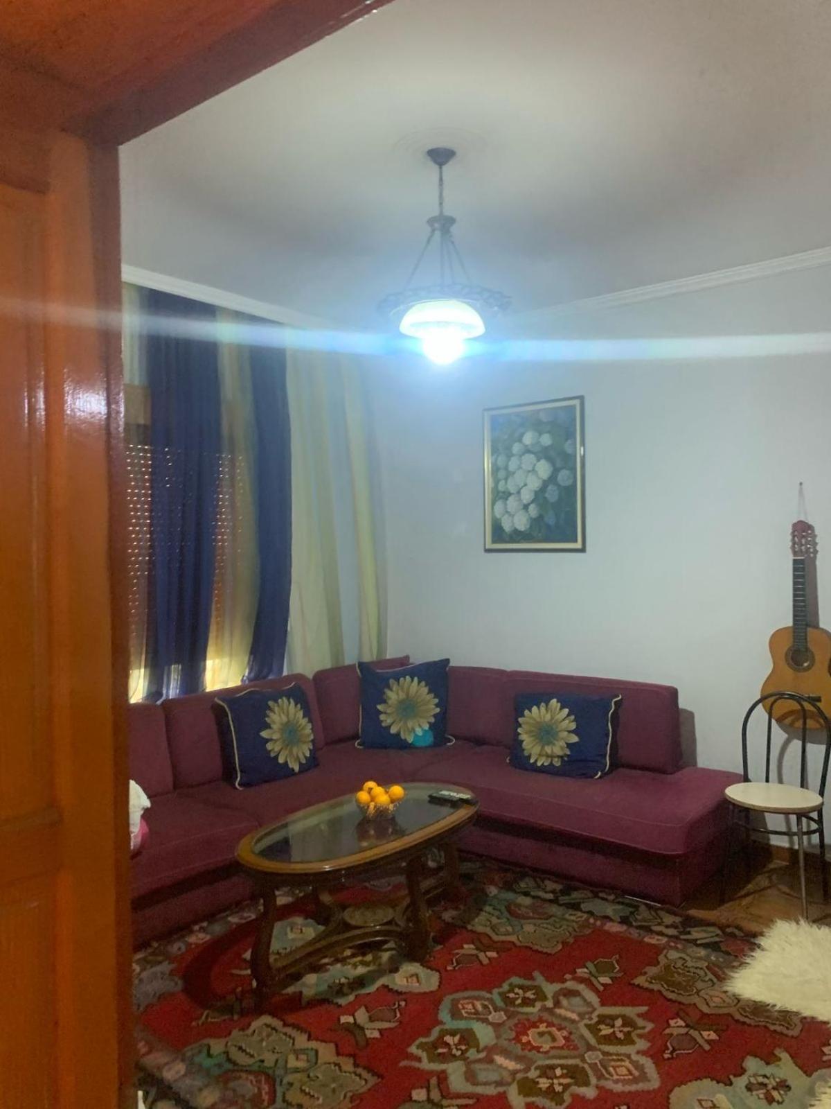 Friends Hostel & Tours Shkodër エクステリア 写真
